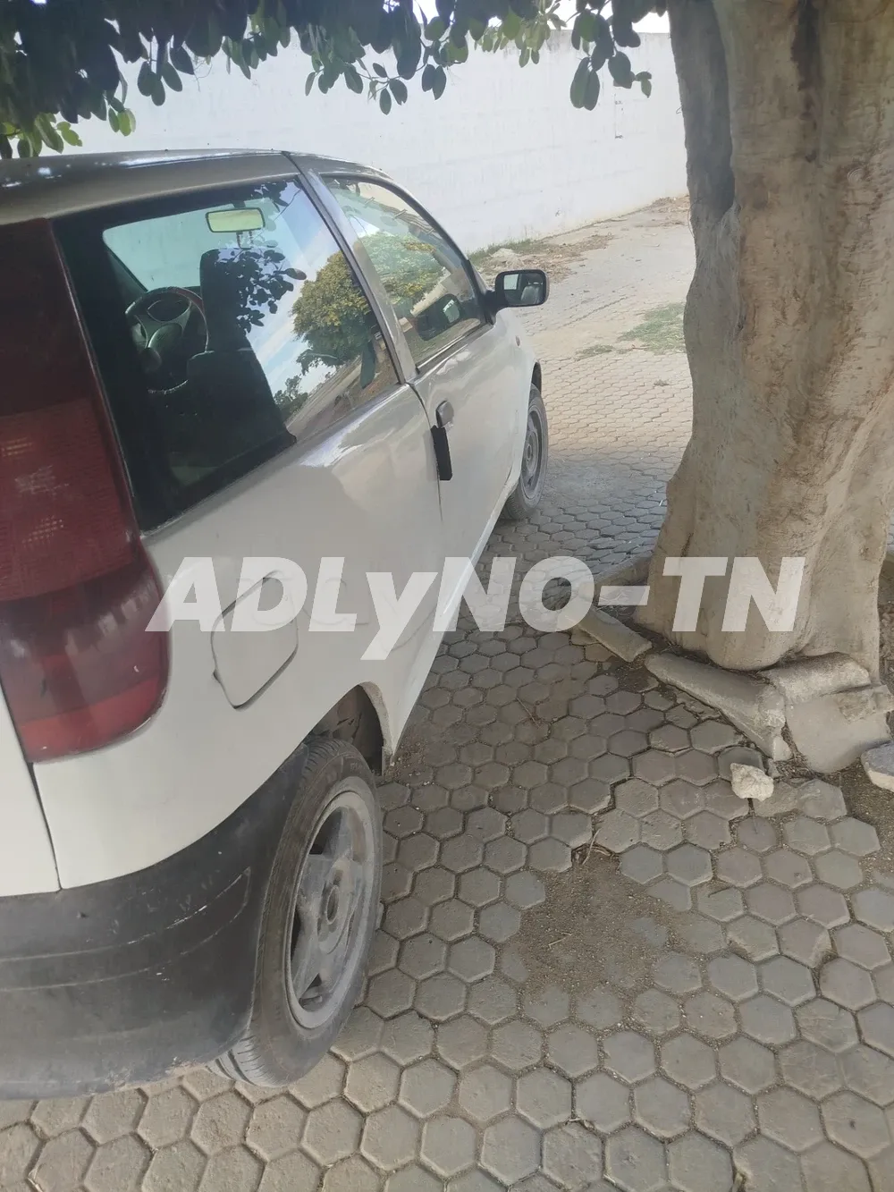 Fiat Punto 1 à Nabeul - Photo 2