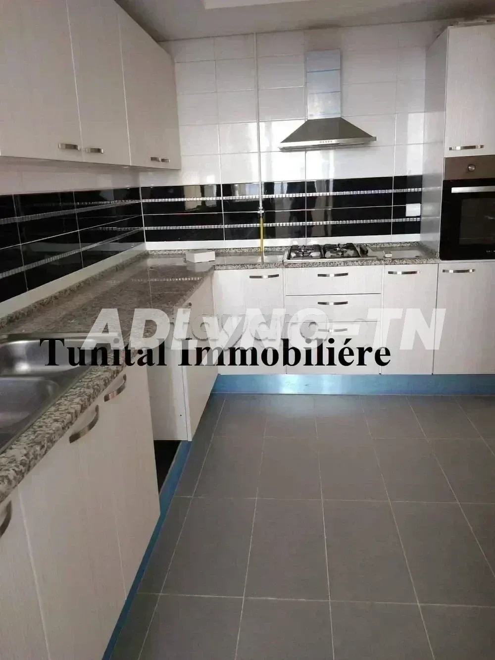 la Soukra coté park A vendre bel duplex neuf au 6éme étage avec ascenseur à Ariana - Photo 2