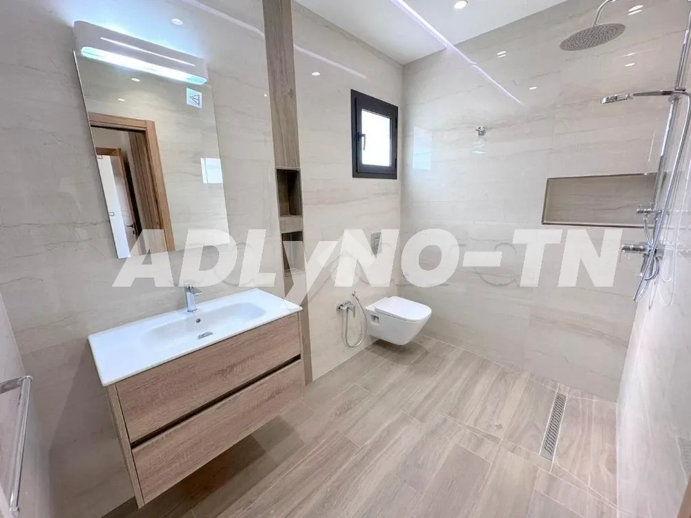 Villa jumelée en location à Ariana - Photo 4