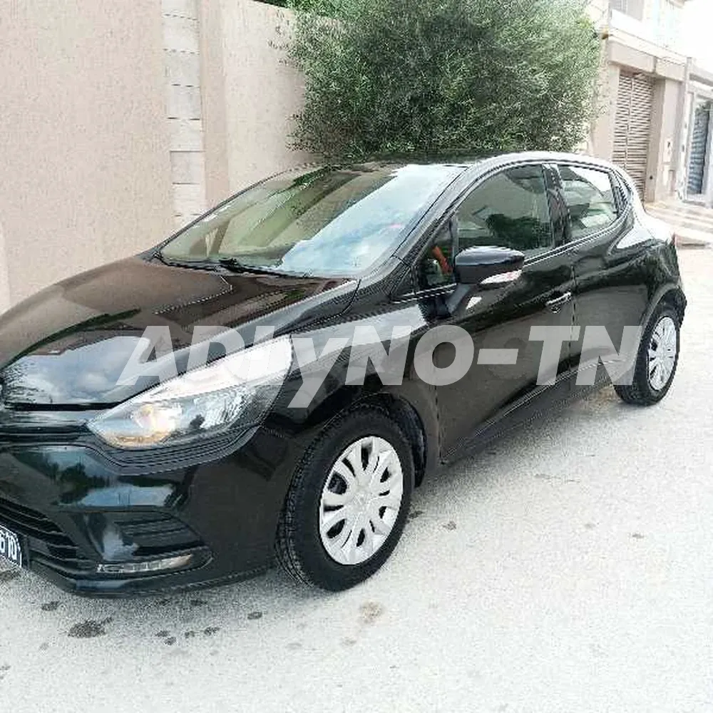 Clio 4 Life plus à Ariana - Photo 1