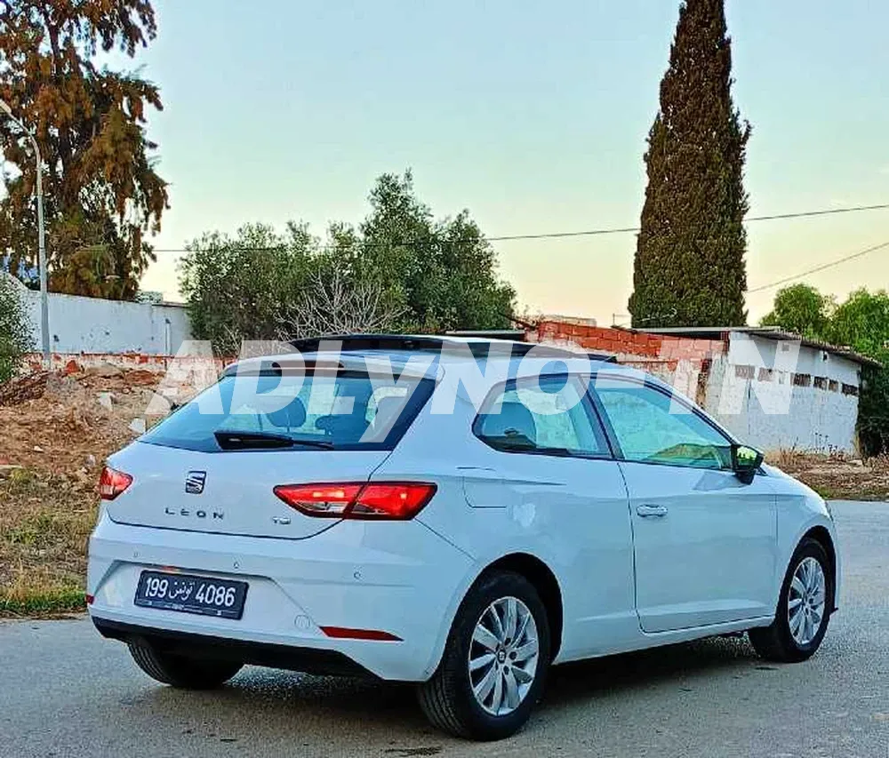 ? SEAT LEON ✋1 ère main à Ariana - Photo 2