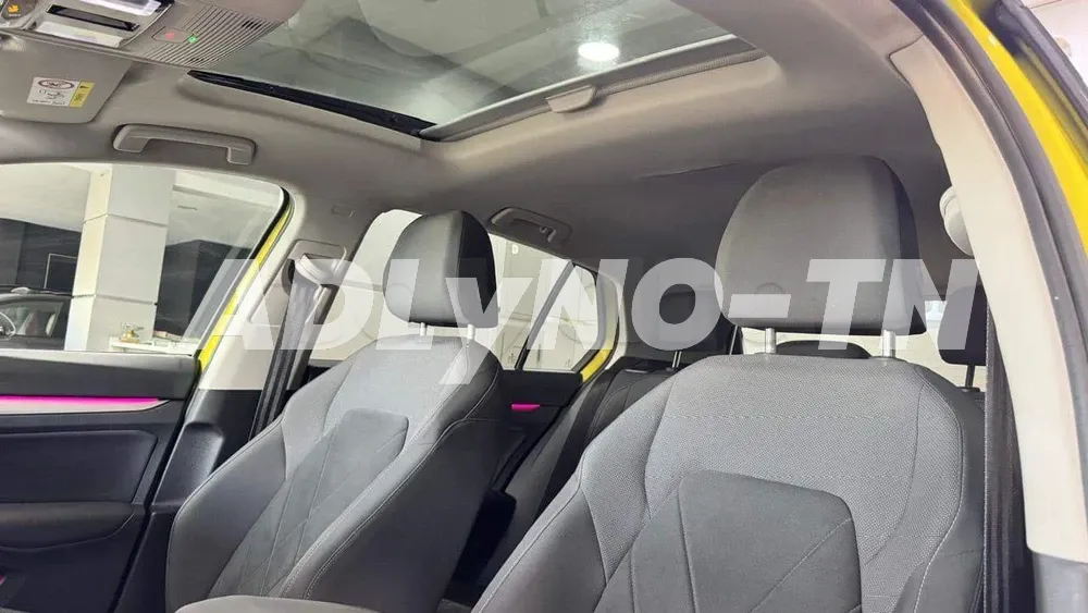 Golf 8 importée de Allemagne 1,5 eTSI ✨Année 2020 à Tunis - Photo 4