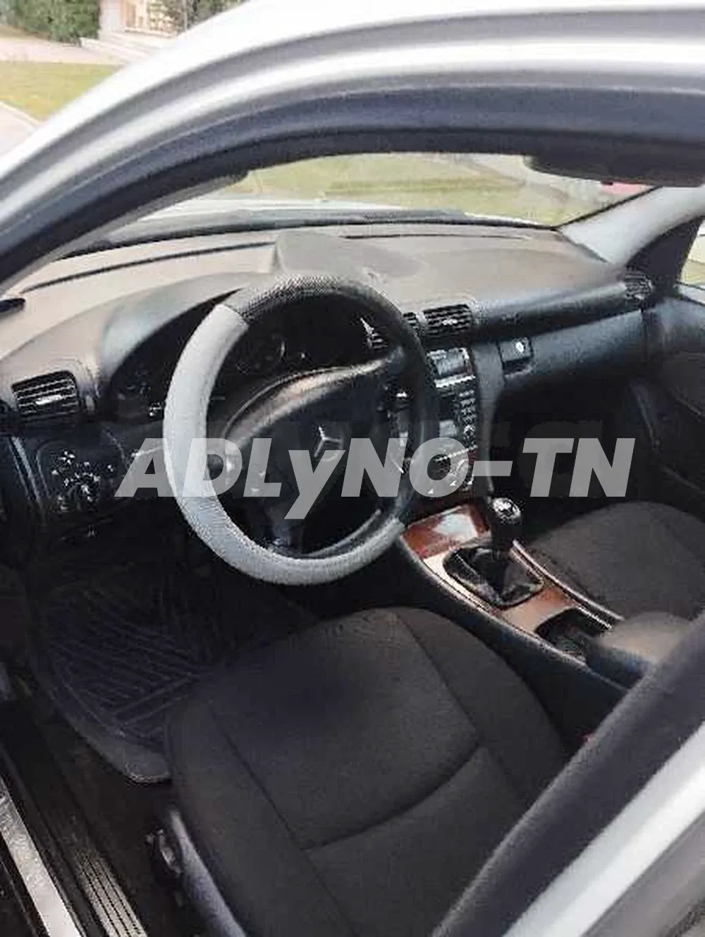 Mercedes E220cdi à Tunis - Photo 9