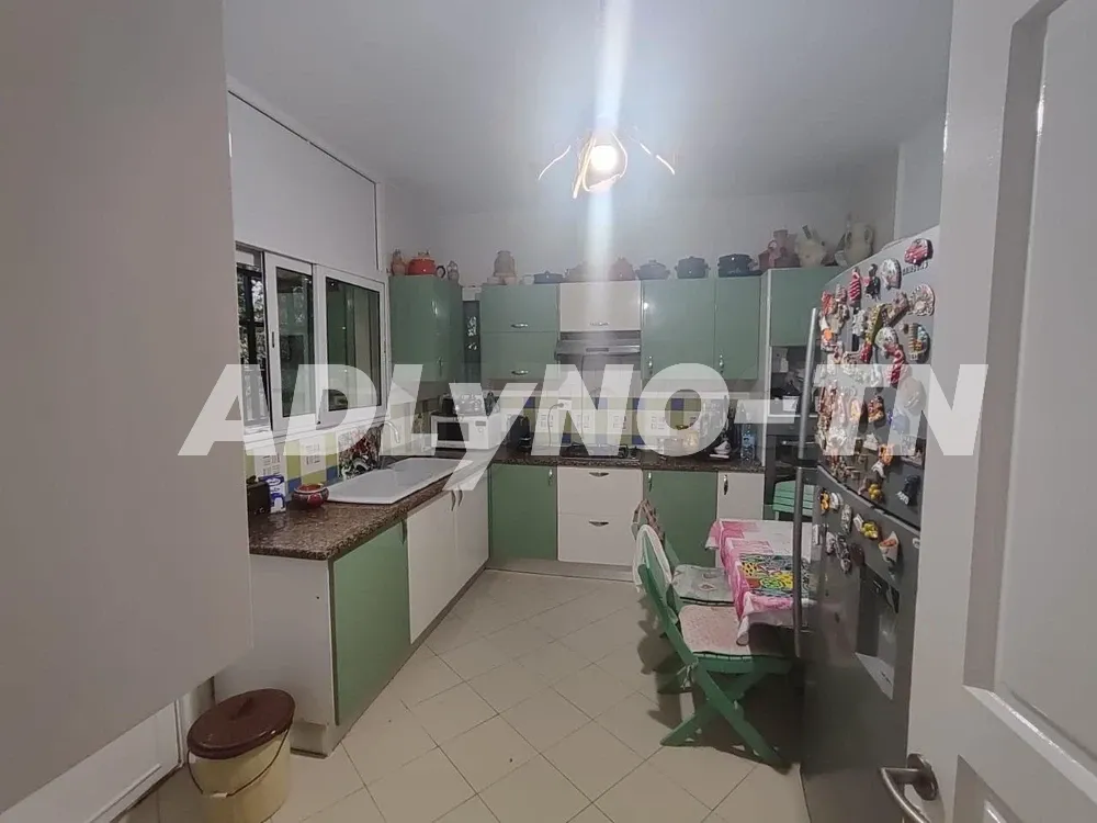 À Vendre Splendide Villa avec Piscine à Sidi Hamed à Nabeul - Photo 2