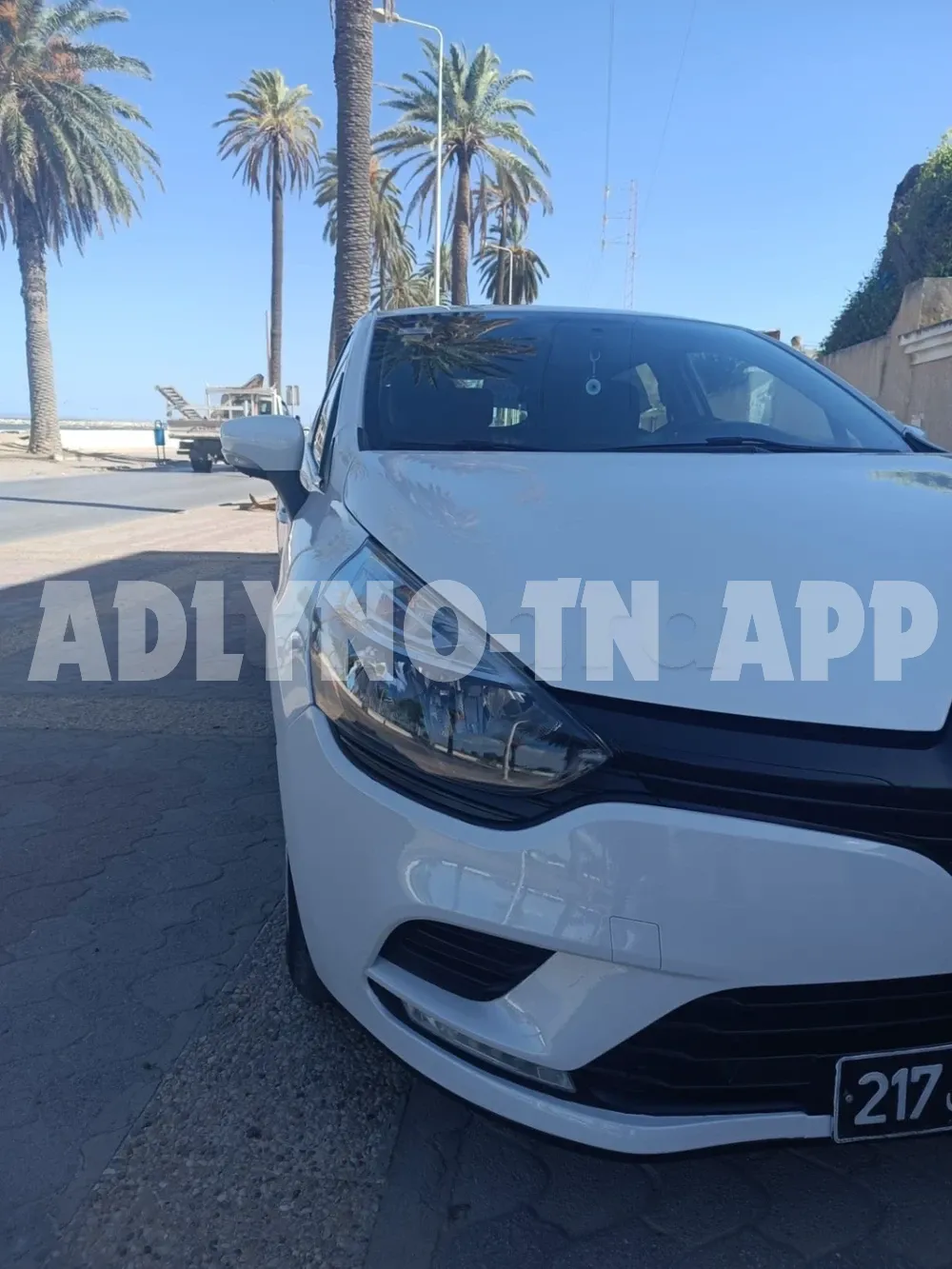 Clio 4 à Ben Arous - Photo 4