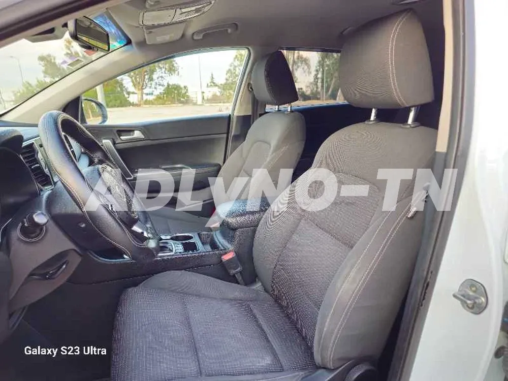 Sportage Diesel 1.7 BVA à Manouba - Photo 7