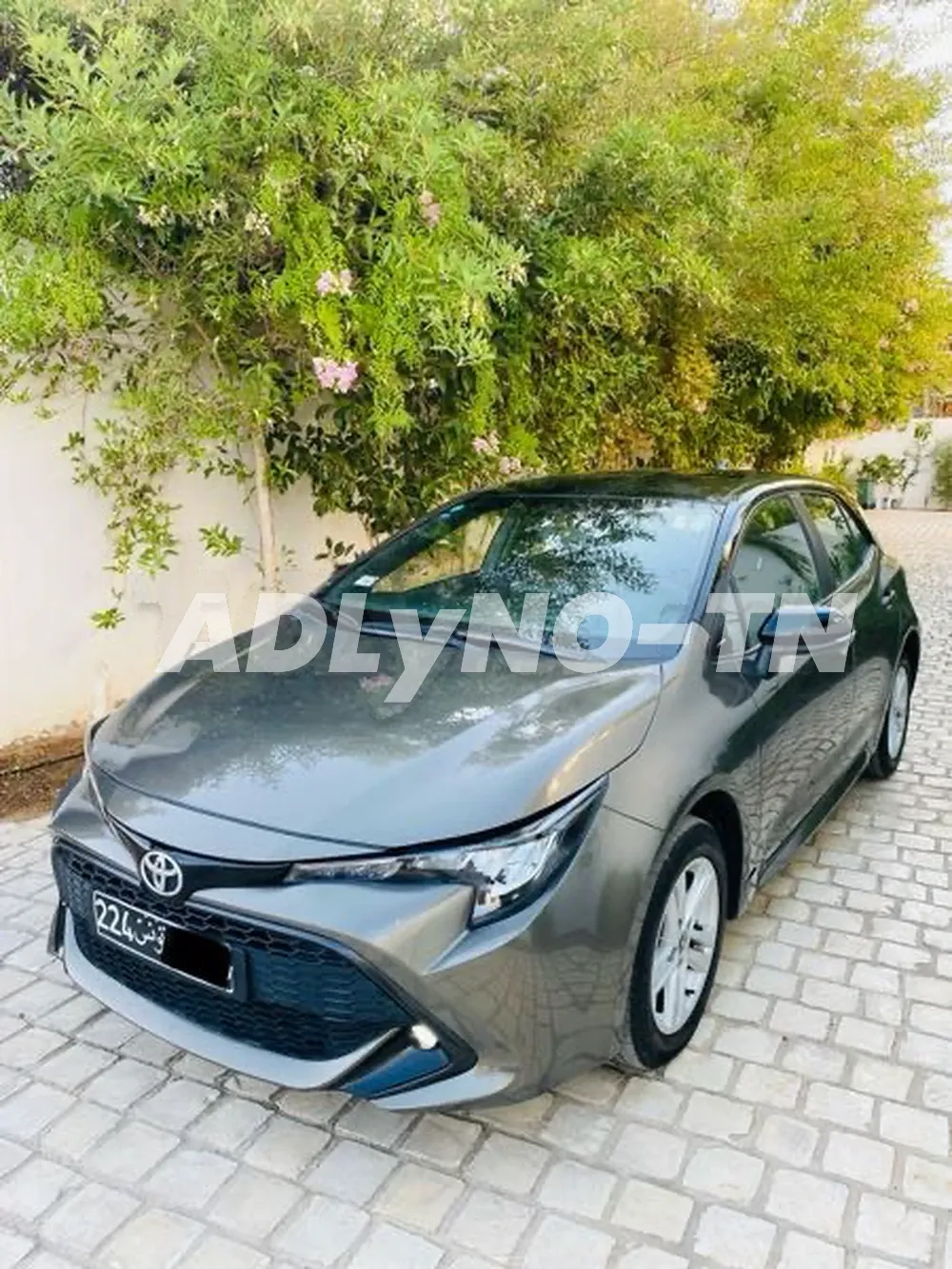 TOYOTA COROLLA BVA Première main à Ariana - Photo 4