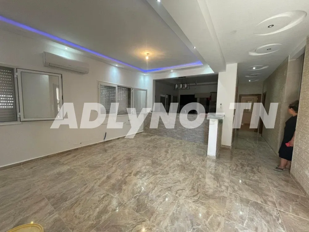 RDC s+3 avec piscine à erriadh Borej cerdia coté solimar 29757584 à Ben Arous - Photo 1