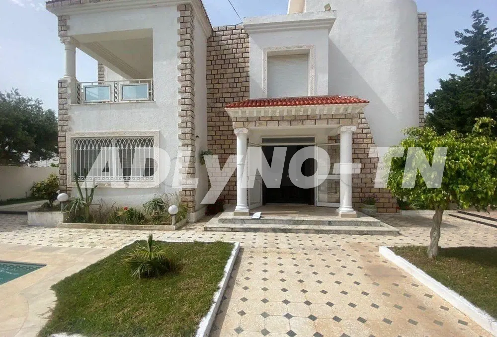 une villa avec piscine vue de mer à kelibia à Nabeul - Photo 2