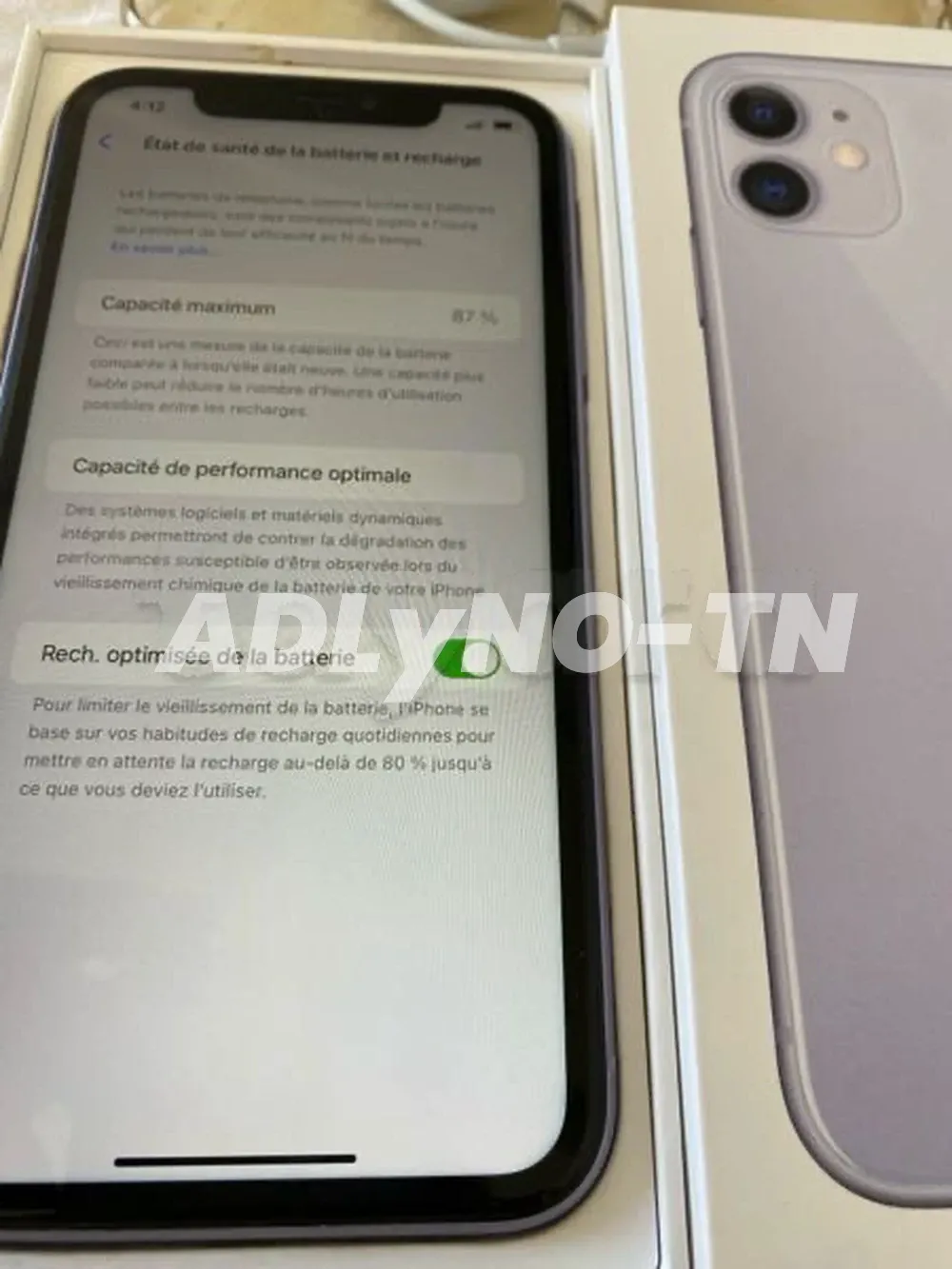 iPhone 11 batterie 87 jamais reparé à Tunis - Photo 2