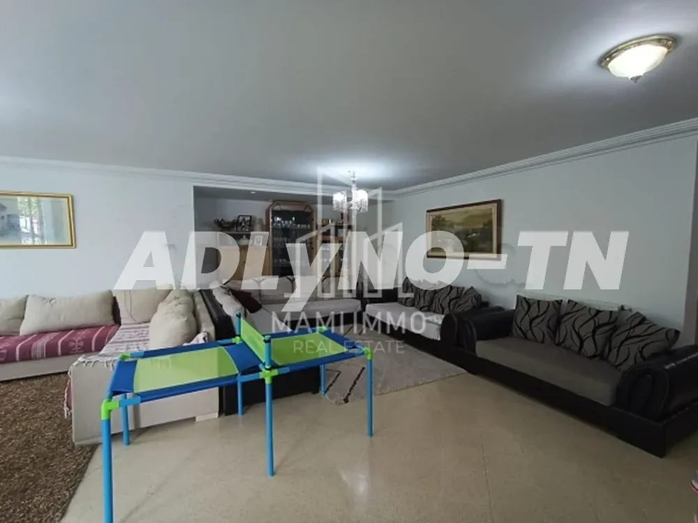 Une villa à Vendre à cité Enasser 1 à Ariana - Photo 13