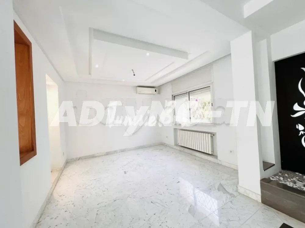 A louer une villa de 880m² au lac2 à Tunis - Photo 12
