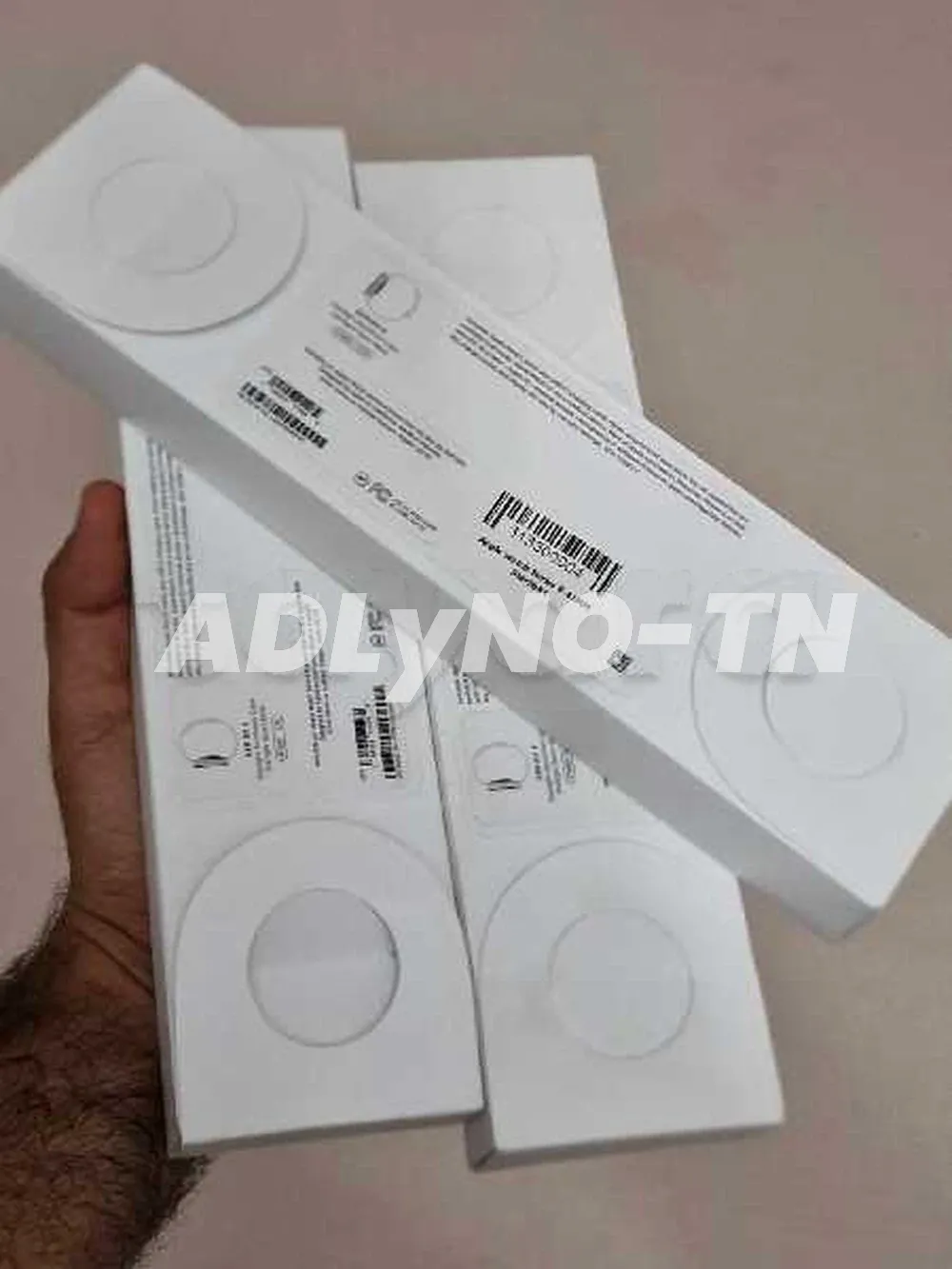  للبيع – ساعة Galaxy Watch FE جديدة ومختومة 