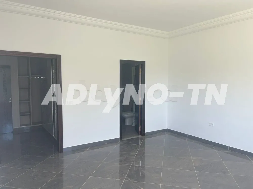 A vendre à Hammamet une grande maison de campagne à Nabeul - Photo 8