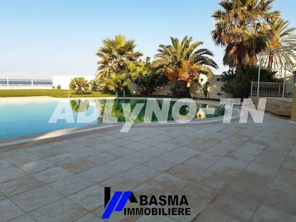 Une villa s4 style américain à louer située à chatt mariem à sousse - Photo 1