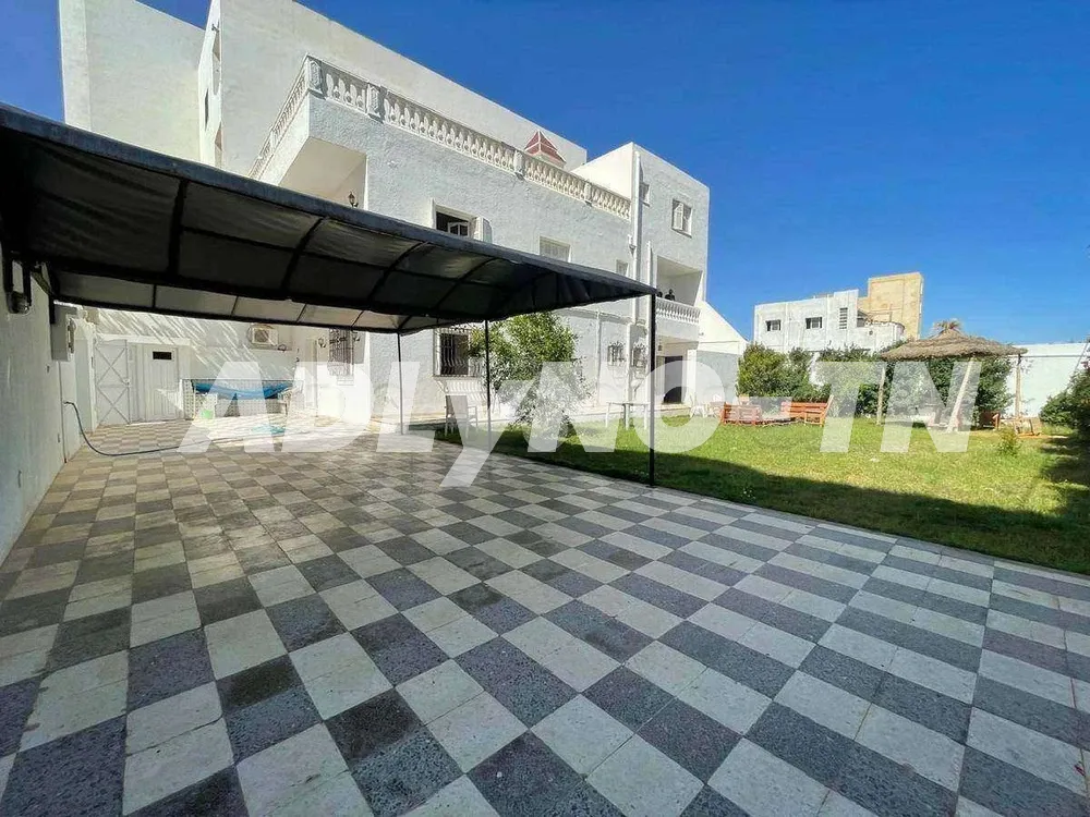 Villa a deux pas de la mer a chott mariem à sousse - Photo 1