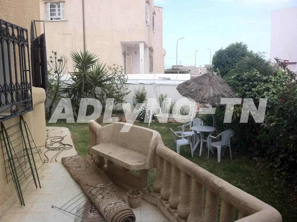 ? Villa S+4 A vendre A ARIANA CITÉ Riadh El Andalous ? à Ariana - Photo 4