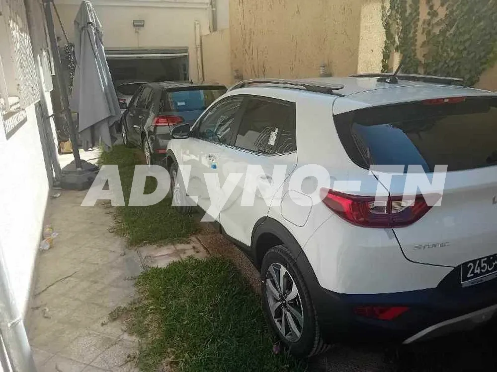 kia Stonic dans l'emballage à Ariana - Photo 1