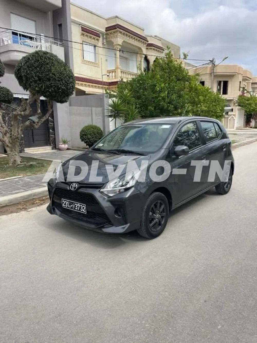 Toyota Agya dans l’emballage à Nabeul - Photo 2