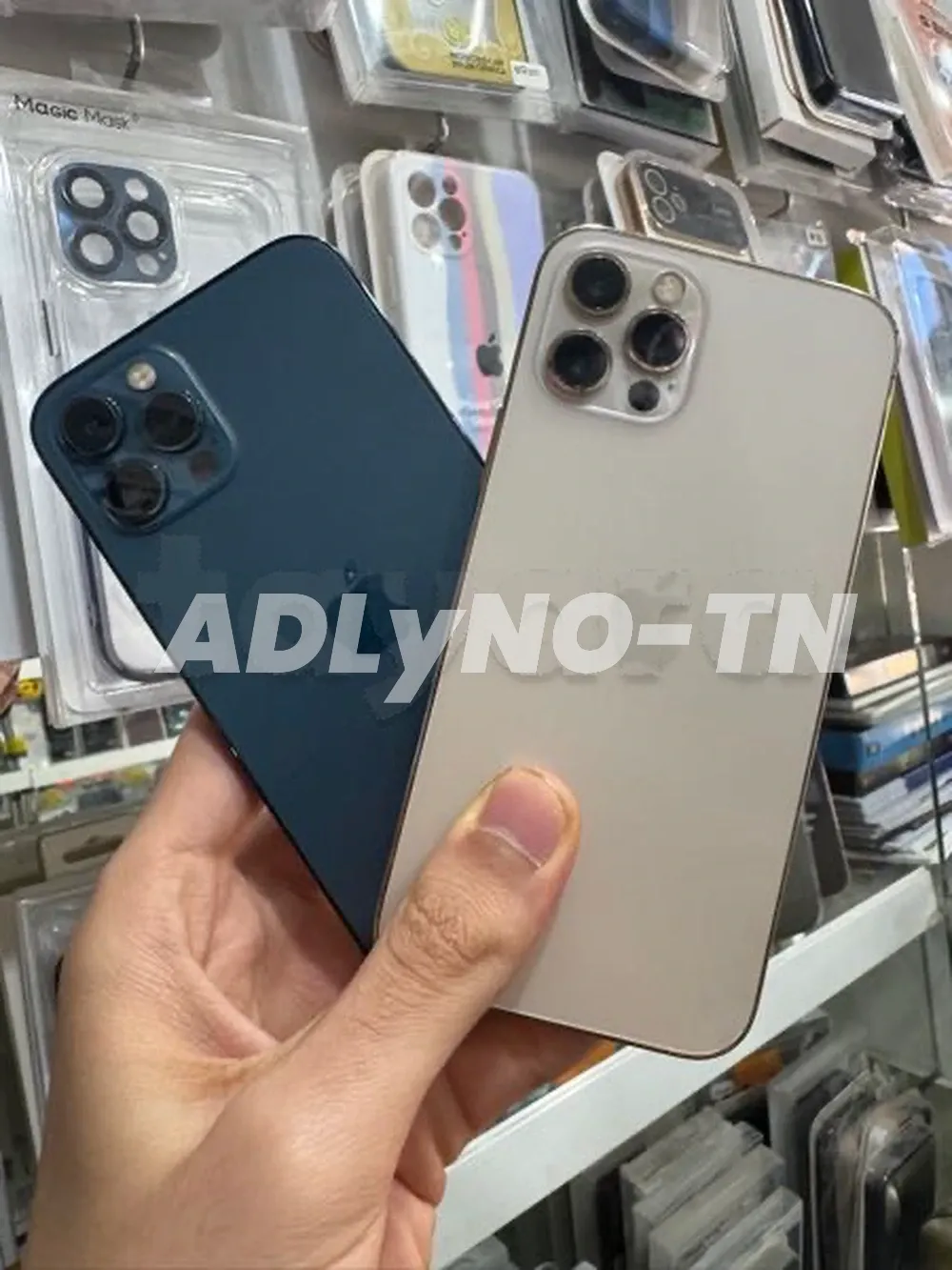 iPhone 12 Pro 128G Gold et bleu état neuf jamais réparé aucun défaut tt en marche avec facture garantie batterie Gold 80 à 1380 bleu 84% à 1400d page fb Dream Phone Marsa tel 20172643 à Tunis - Photo 2