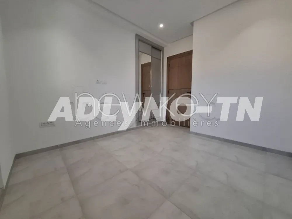 Un Appartement S+2 Neuf à louer à La Soukra à Ariana - Photo 5