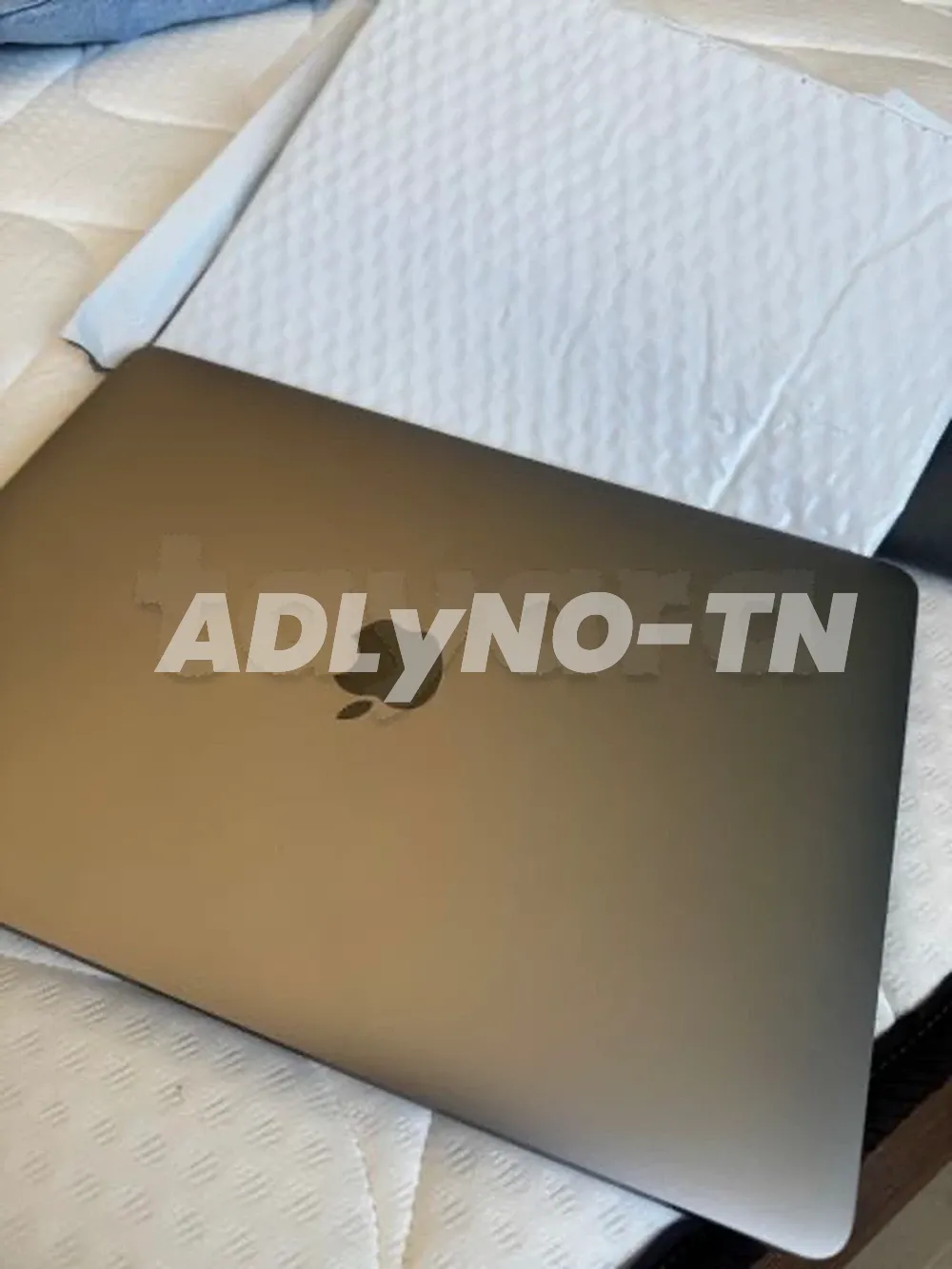 Macbook Pro M1 2020 à Ariana - Photo 1