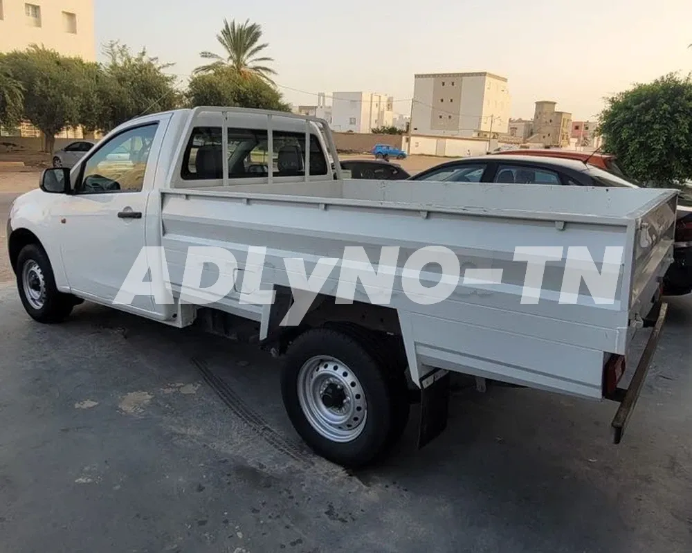 Isuzu dmax première main à Sfax - Photo 2