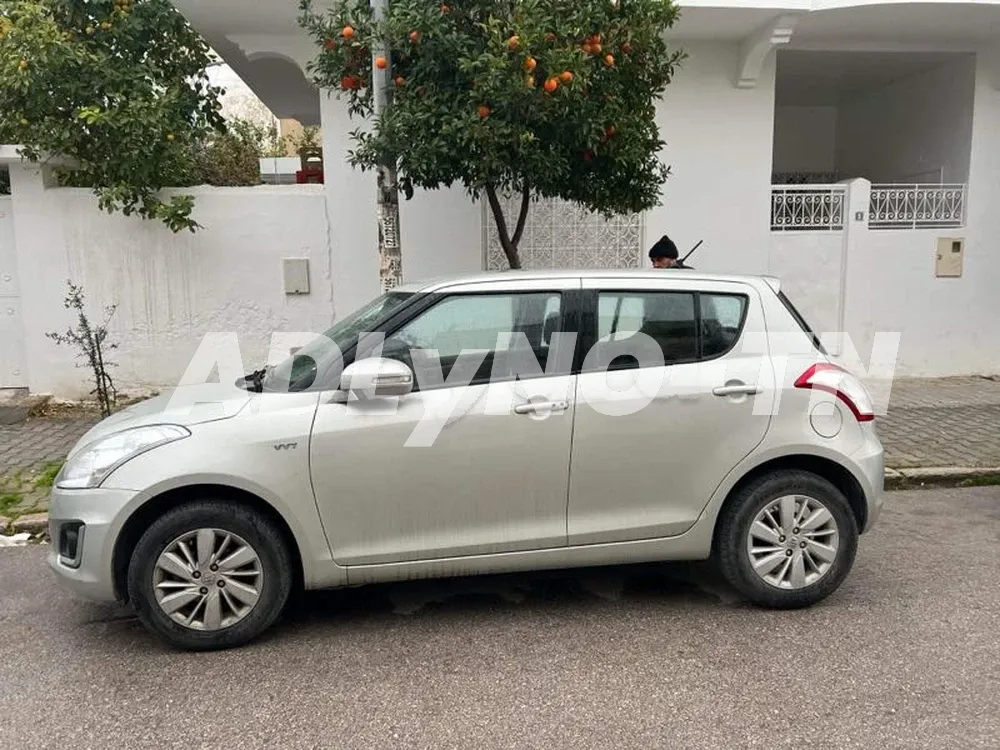 avendre voitur suzuki swift etat neuf à Tunis - Photo 5