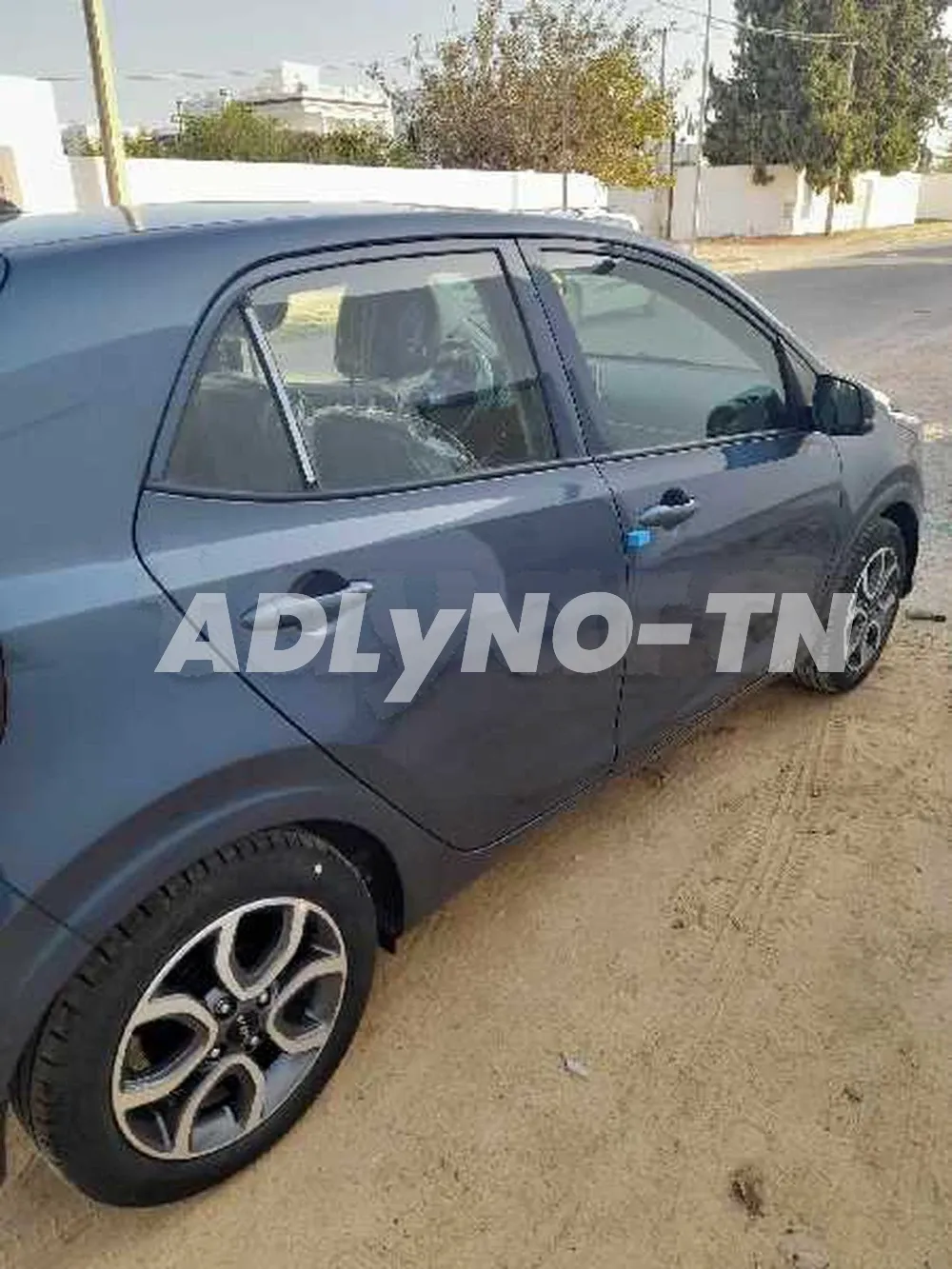kia picanto 1ére main tél 50 256 255 à Sfax - Photo 9