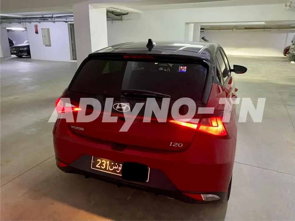 HYUNDAI i20 2022 à Ariana - Photo 3