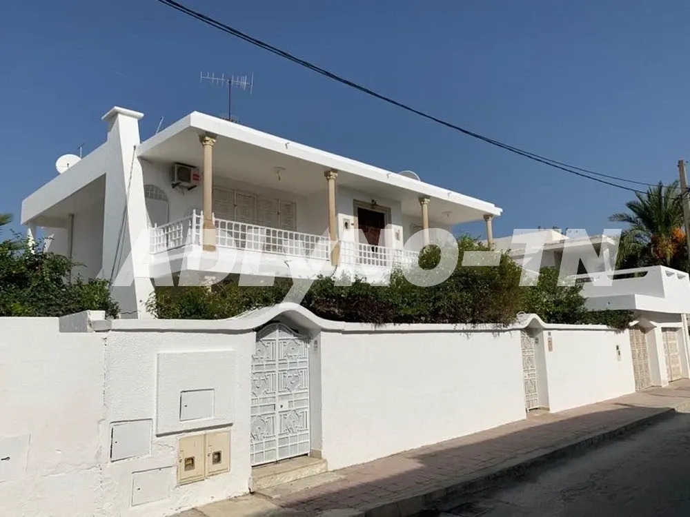  location étage de villa s3 rdc prés de hneya bardo 