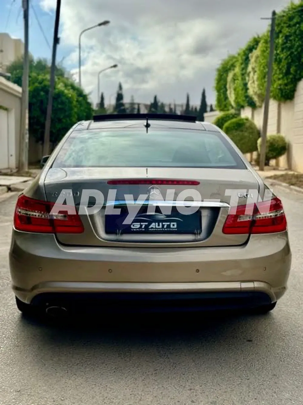 Mercedes E200 coupé AMG à Ariana - Photo 4