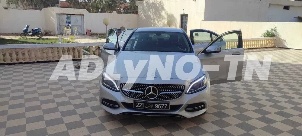 Mercedes-Benz c 180 à Tataouine - Photo 5