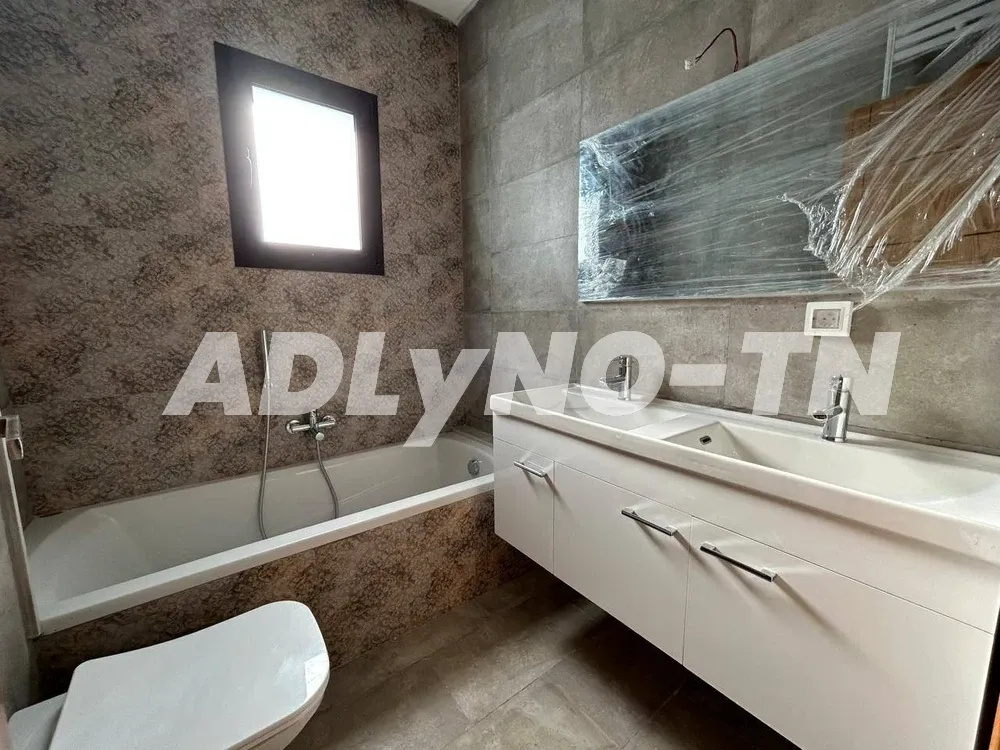 Etage de villa en s+3 à Ariana - Photo 5