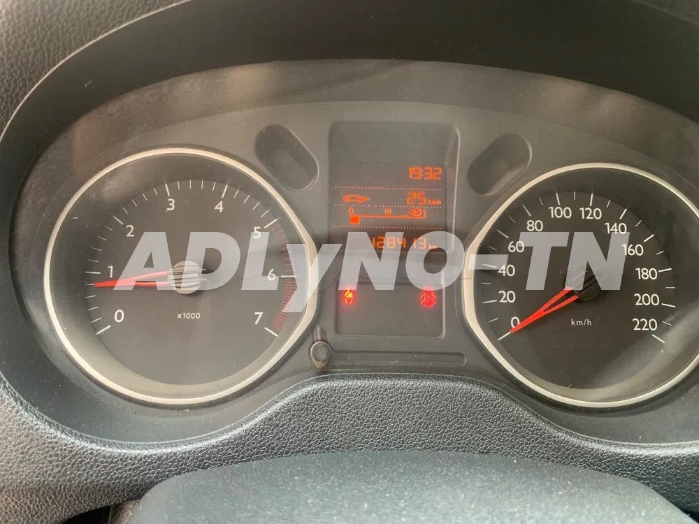 Citroën C-Elysée à Ariana - Photo 8