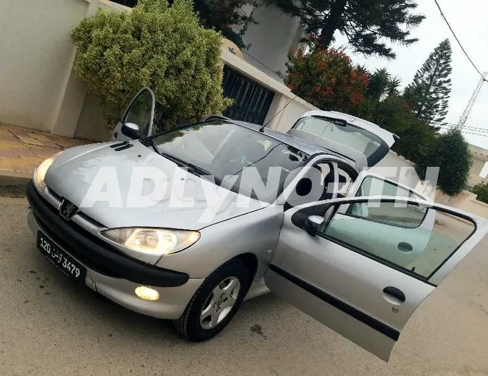 peugeot 206??look?tout option à Tunis - Photo 1
