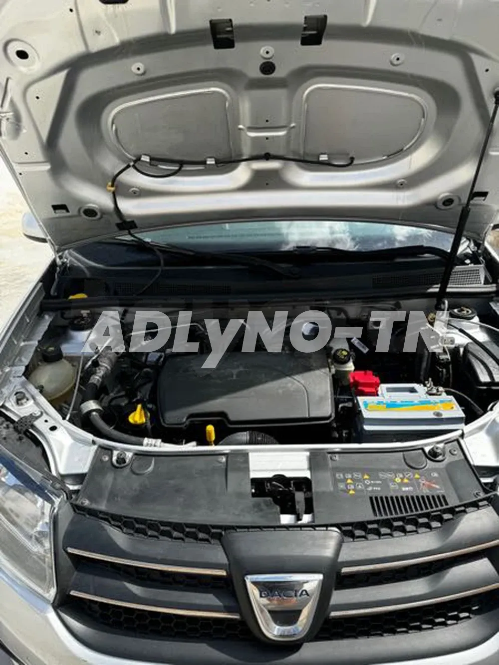 Dacia mcv à Sfax - Photo 4