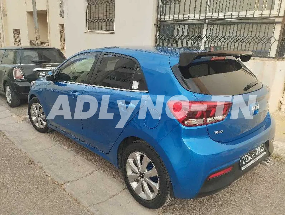kia rio prestige faible kilométrage 30k 22599219 à Tunis - Photo 5