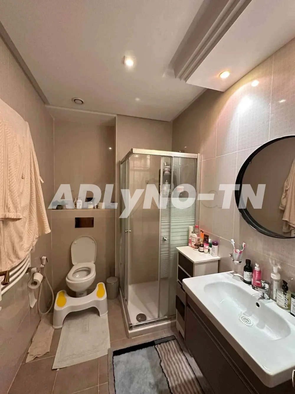 A vendre s+3 titré 173 m² à El Menzah 9 C à Tunis - Photo 5
