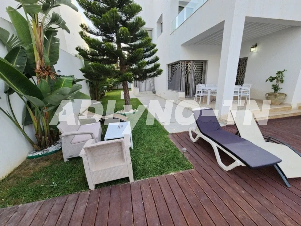 Une grande villa à gammarth en vente à Tunis - Photo 4