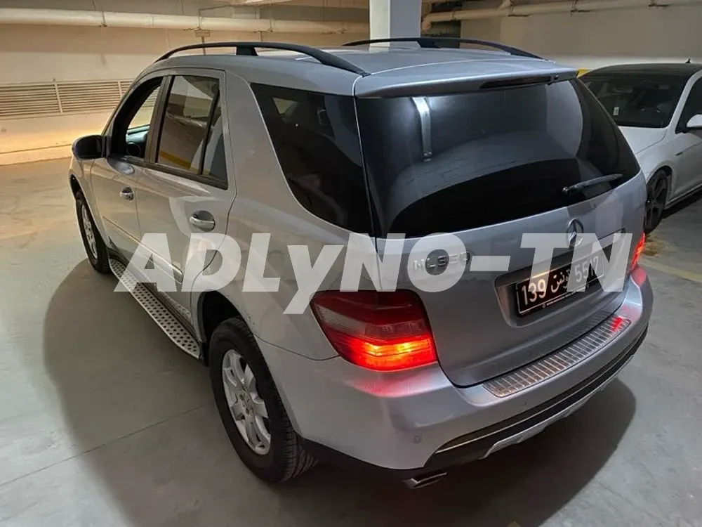 Mercedes benz ML350 État excellent à Ariana - Photo 2
