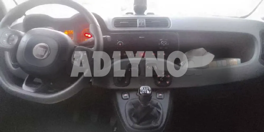 Fiat panda cross à Tunis - Photo 6
