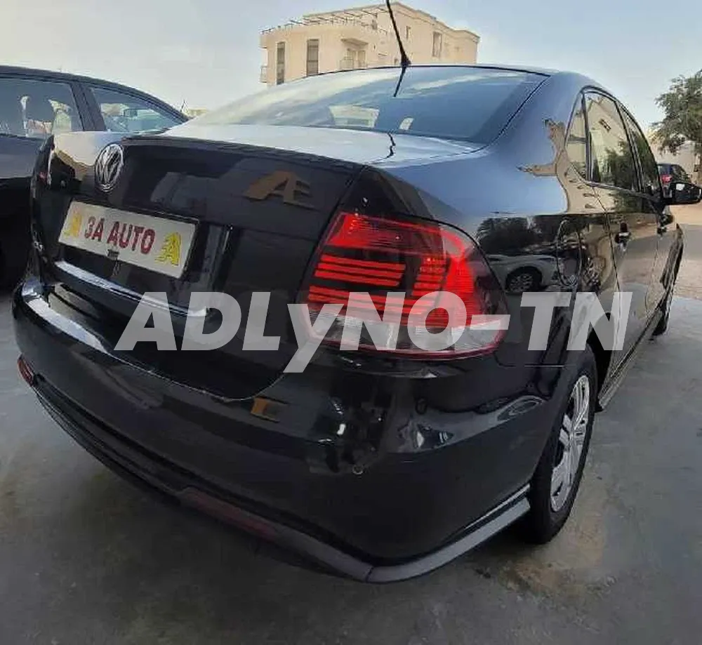 Polo sedan 1.4 à Sfax - Photo 4