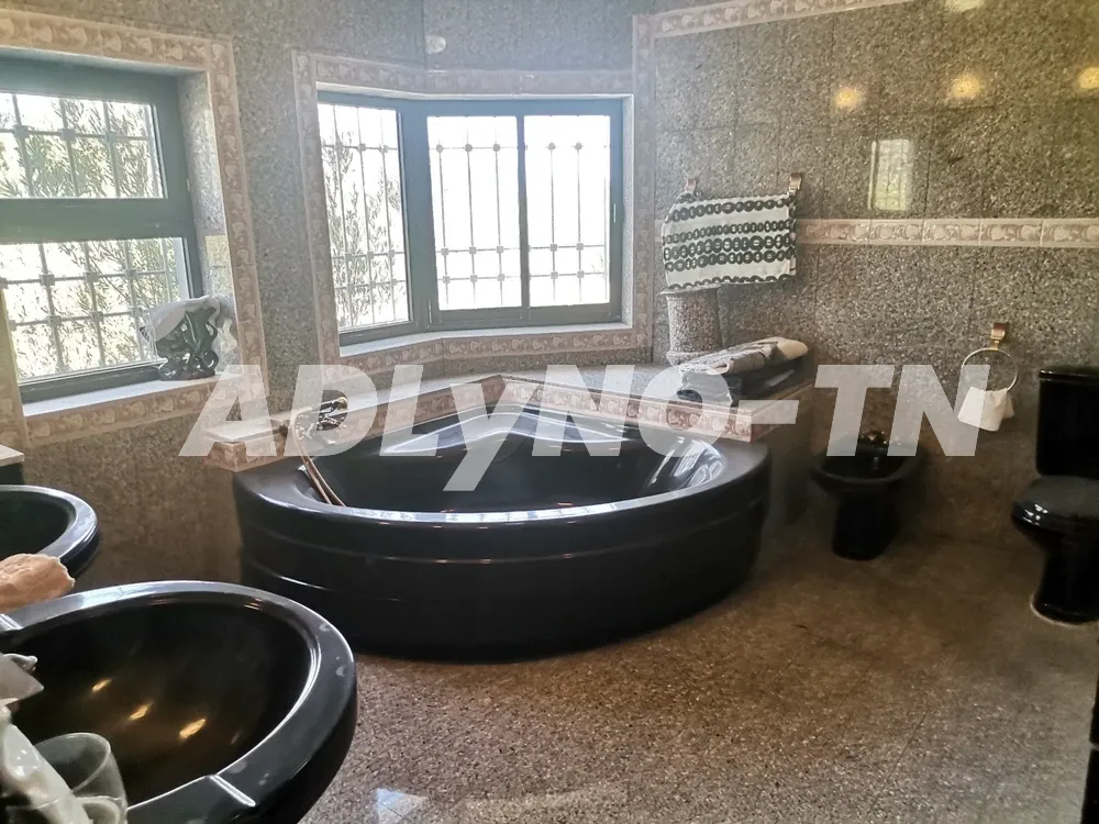 A vendre spacieuse villa golf Kantaoui Sousse à sousse - Photo 9