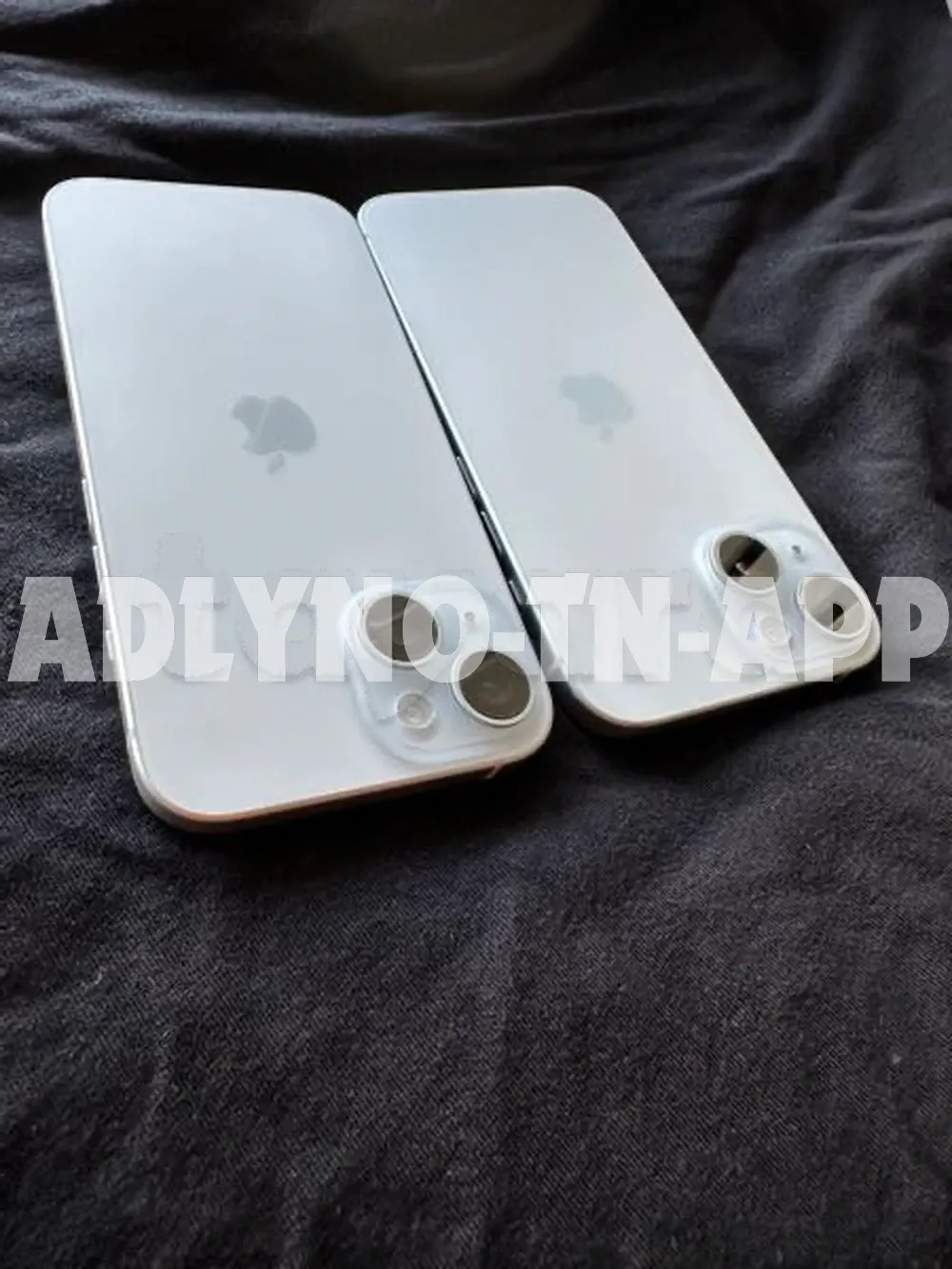 iPhone 15 Bleu 128G état neuf comme cacheté batterie 100 état neuf peu servi encore sous garantie avec son câble facture et garantie boutique batterie 100% à 2280dt tel 20172643 à Tunis - Photo 3