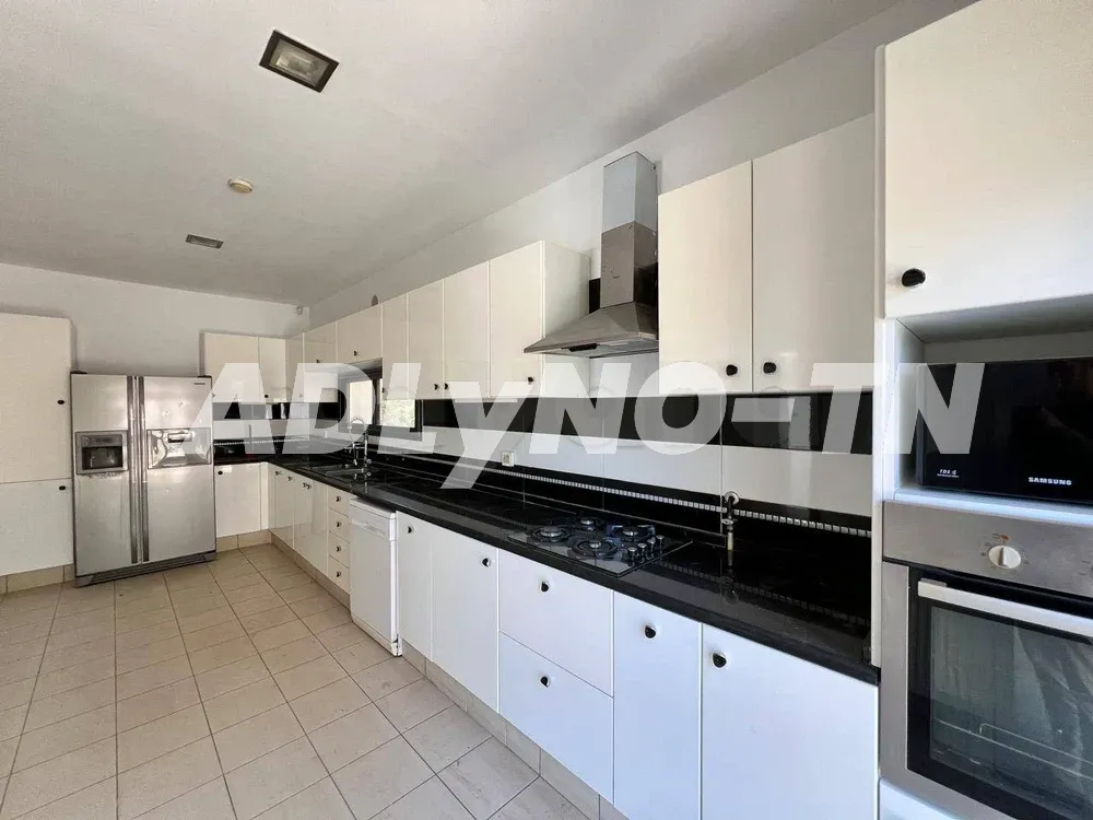 A louer villa de 600 m² à Gammarth à Tunis - Photo 6