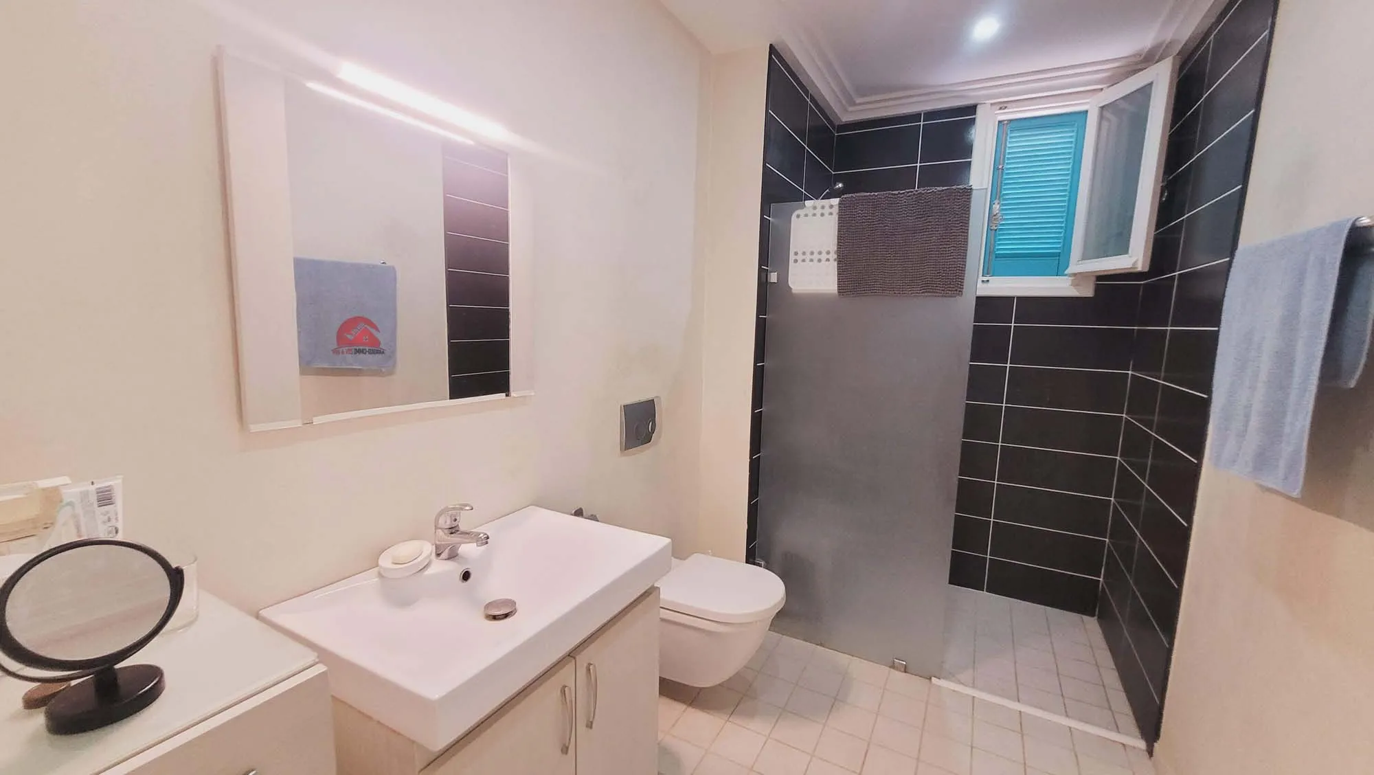 VILLA AVEC PISCINE - TITRÉE À DJERBA MIDOUN ZU - RÉF V688 à Medenine - Photo 3