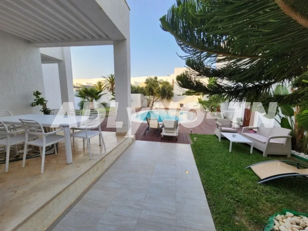 Une grande villa à gammarth en vente à Tunis - Photo 3