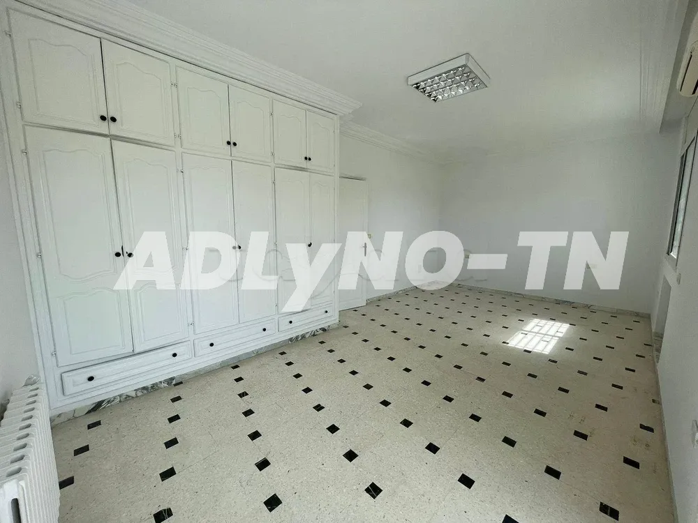 Villa individuelle 412m² à La petite Ariana à Ariana - Photo 4