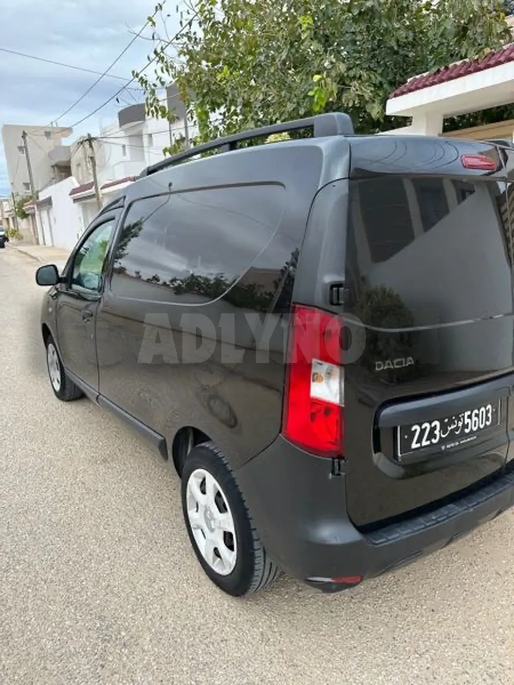 DACIA DOKKER VAN LUX à Sfax - Photo 5